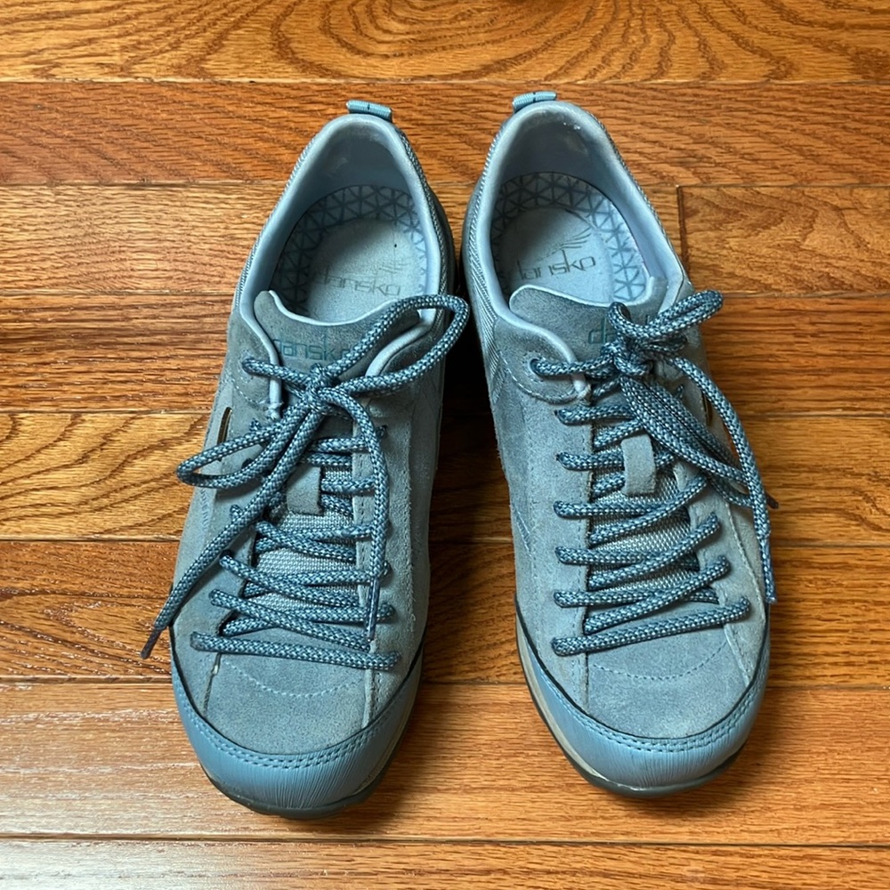 Dansko Paisley size 36